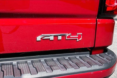 2025 GMC Sierra 1500 AT4