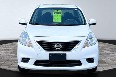 2012 Nissan Versa SV