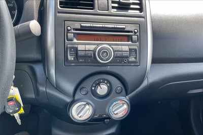 2012 Nissan Versa SV
