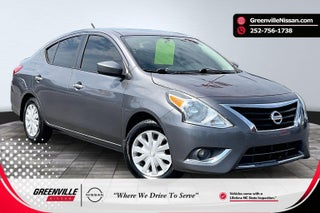2016 Nissan Versa SV