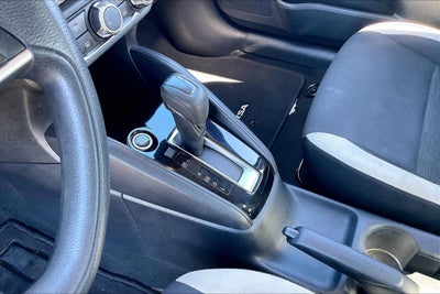 2022 Nissan Versa SV