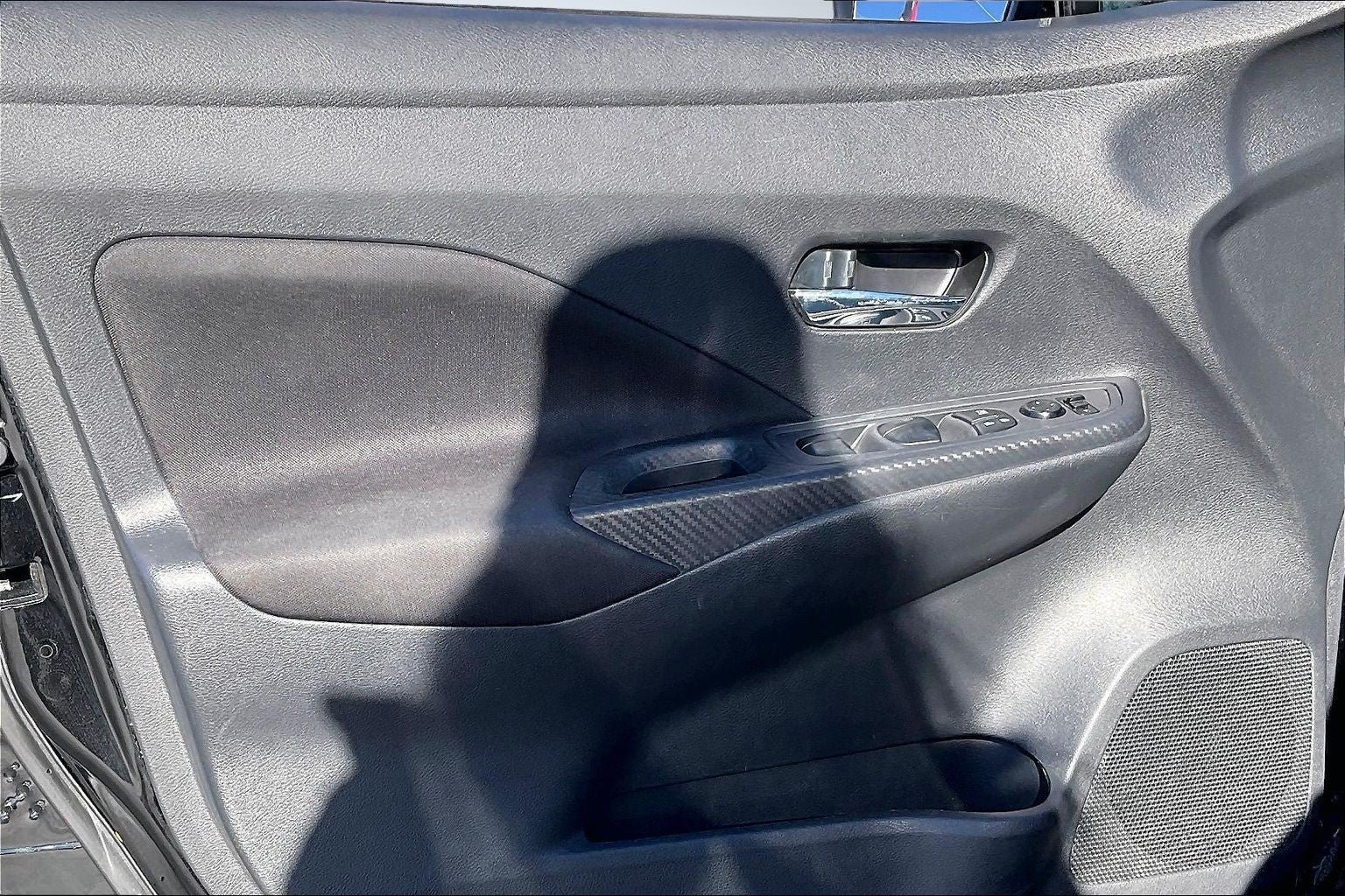 2022 Nissan Versa SV