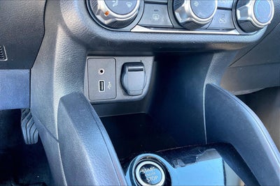 2022 Nissan Versa SV