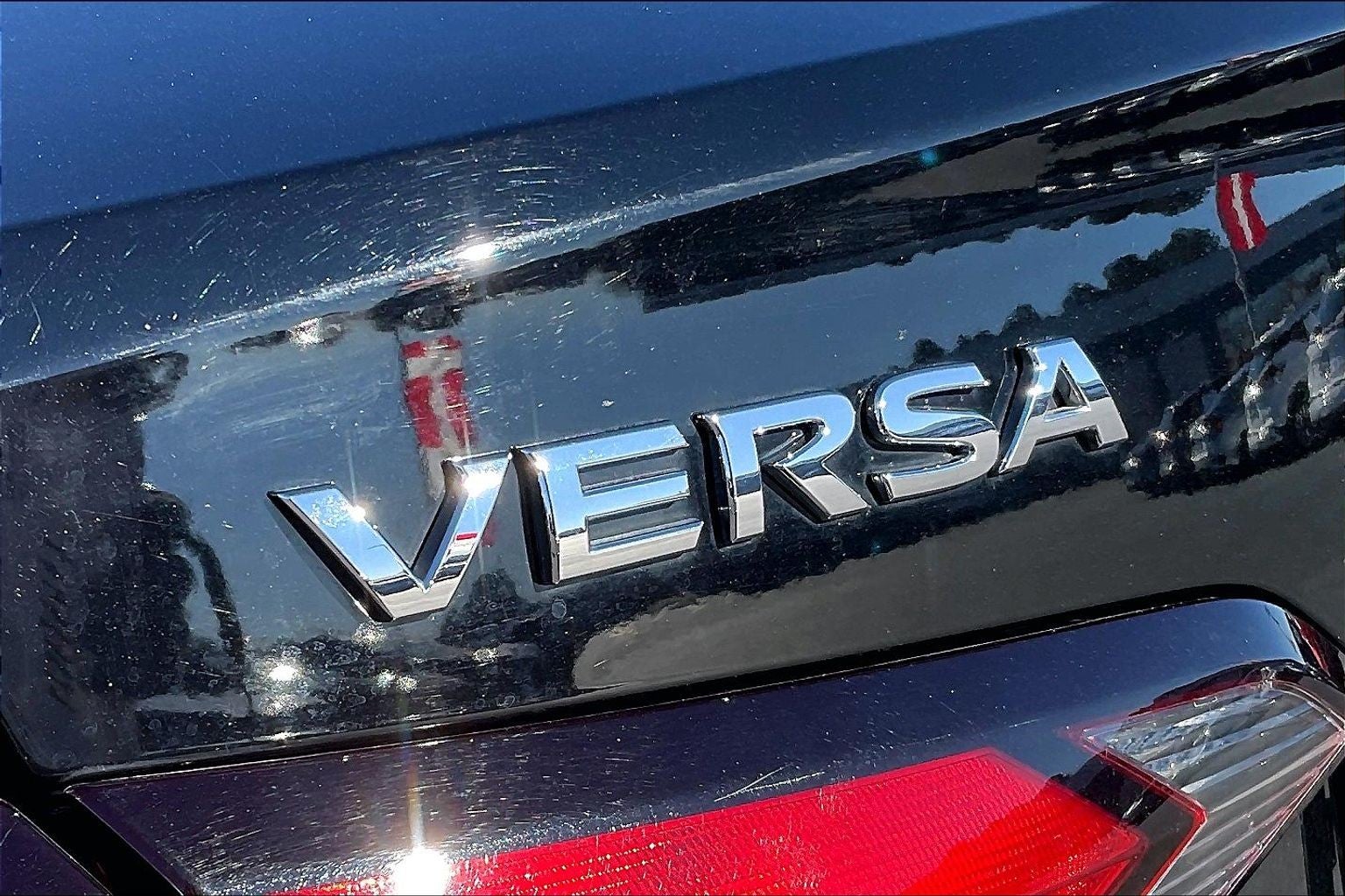 2022 Nissan Versa SV