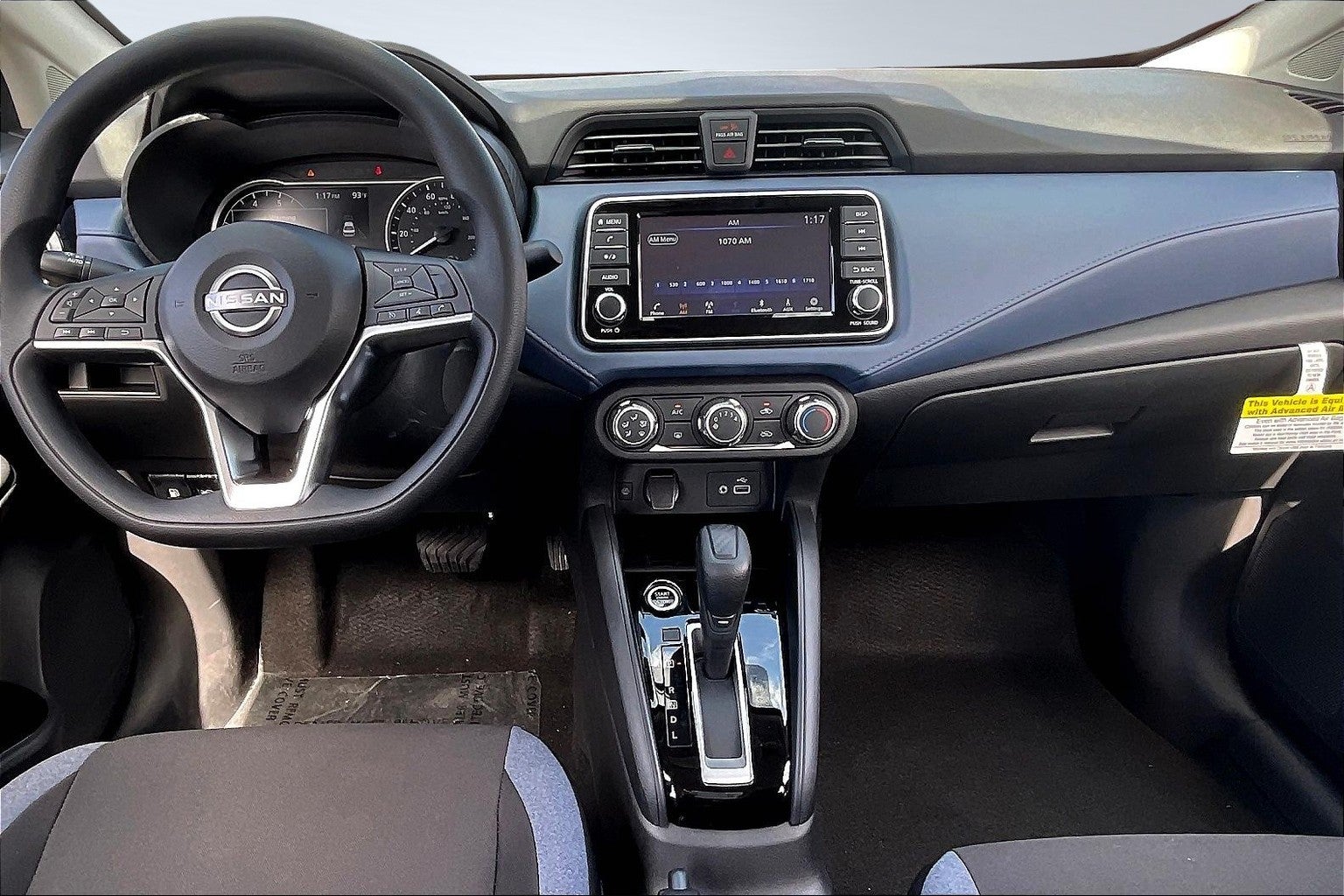 2025 Nissan Versa SV