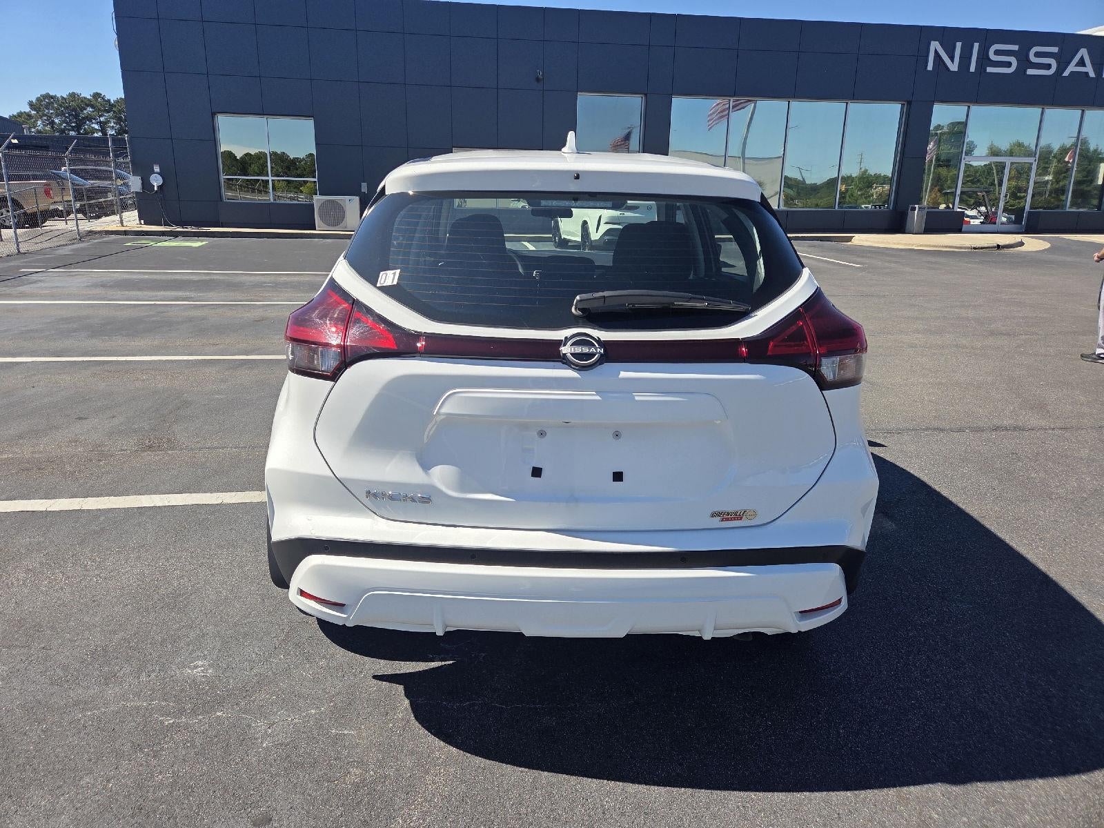 2025 Nissan Kicks Play S