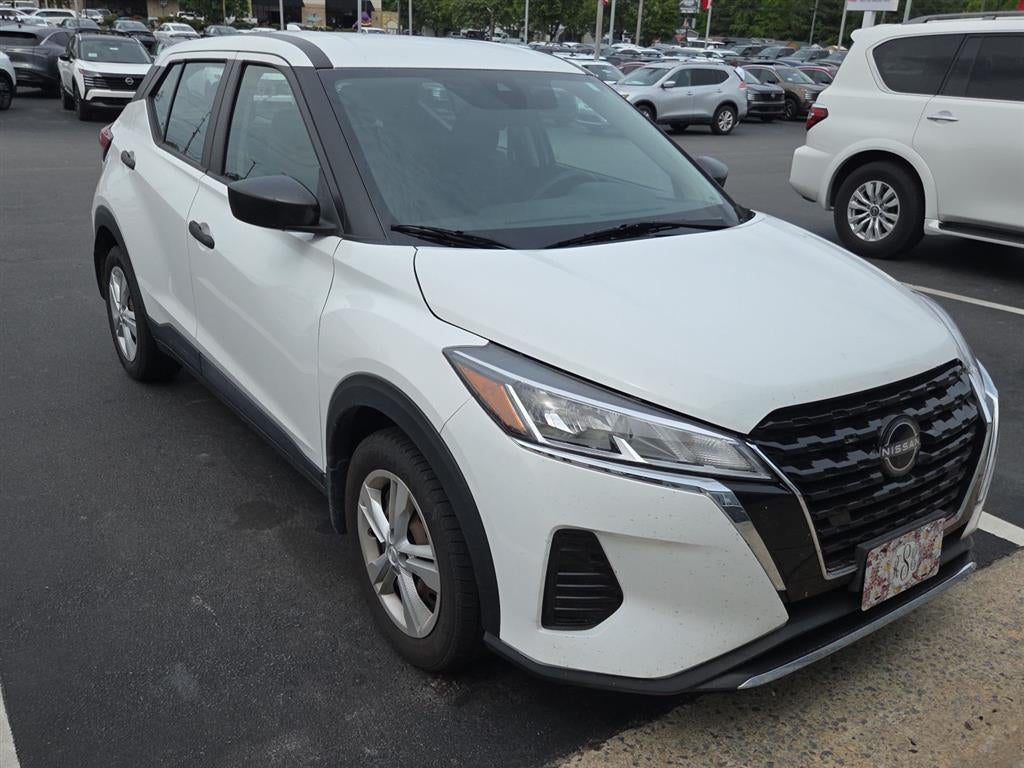 2023 Nissan Kicks S
