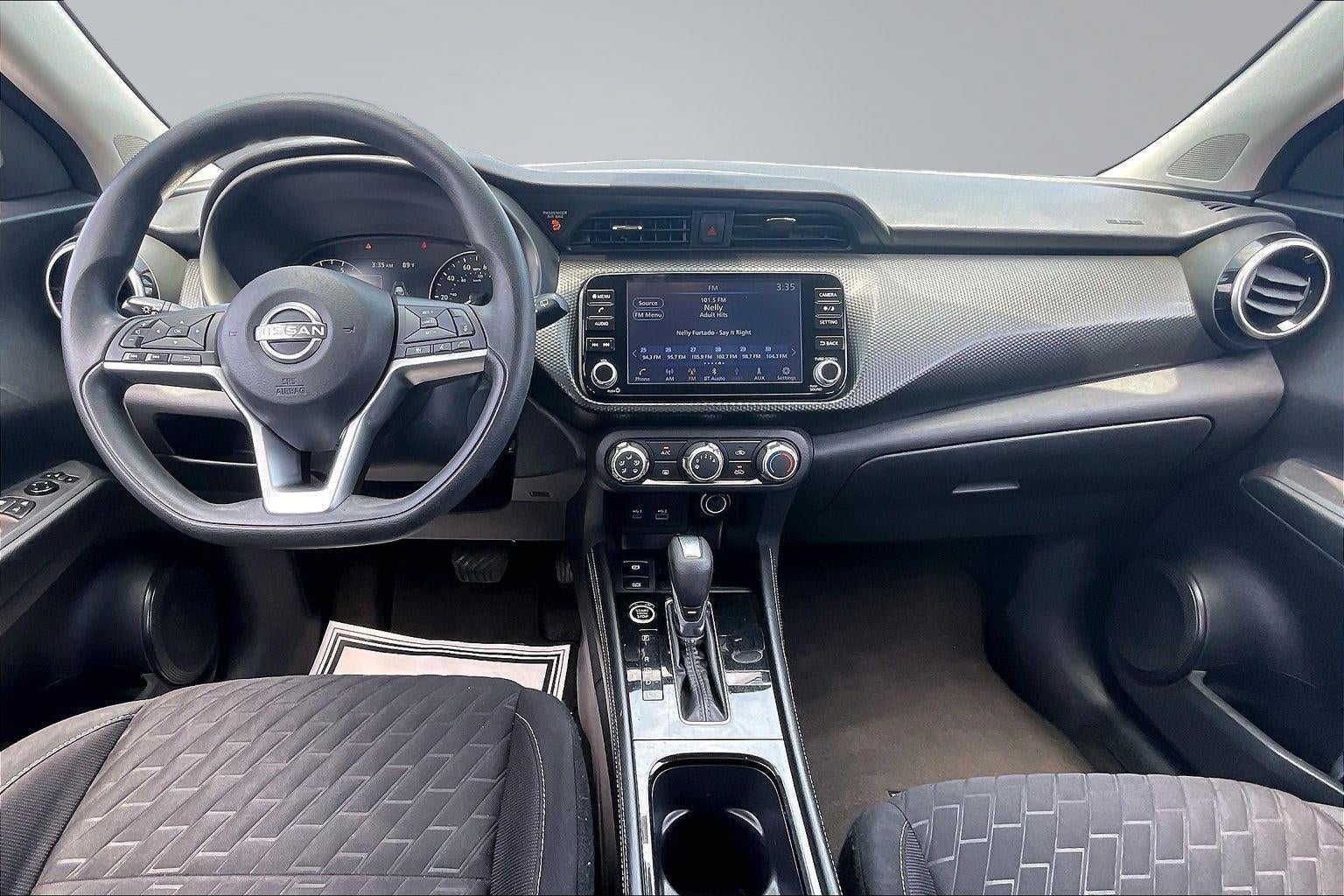 2023 Nissan Kicks SV