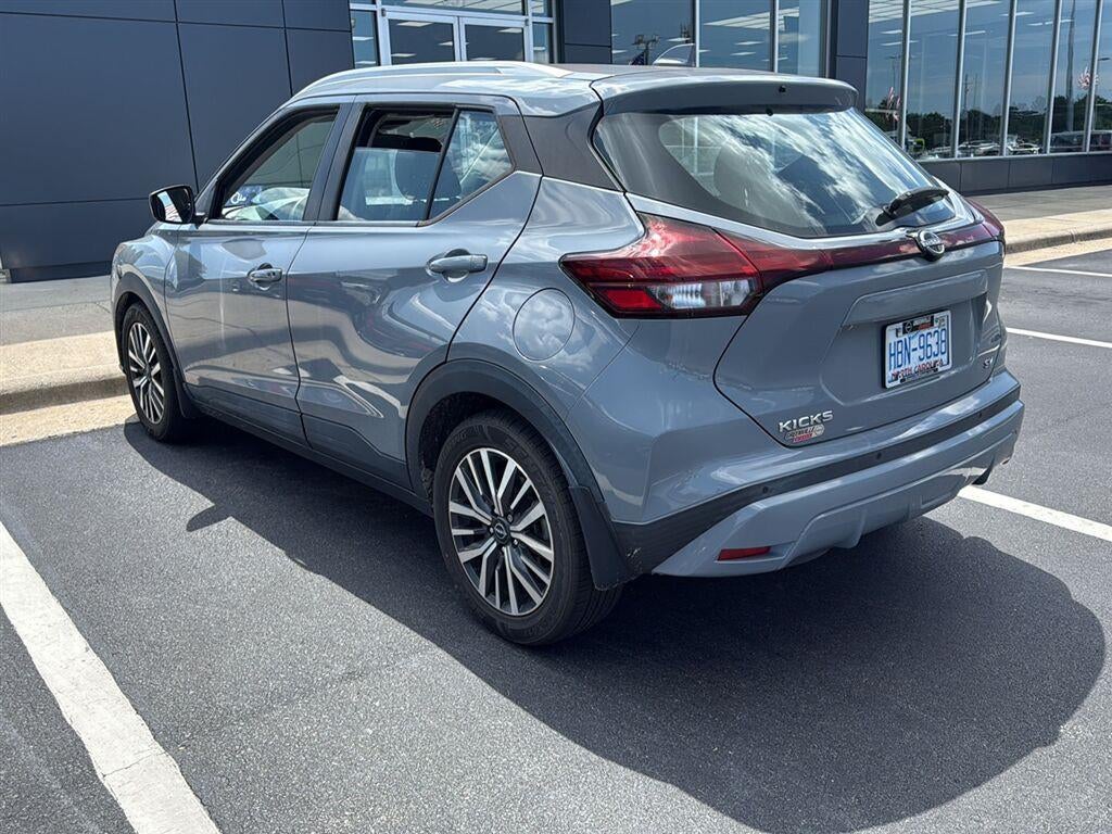 2023 Nissan Kicks SV