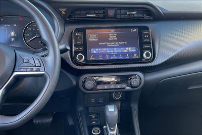 2021 Nissan Kicks SV