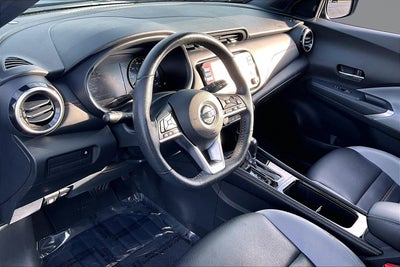 2021 Nissan Kicks SR