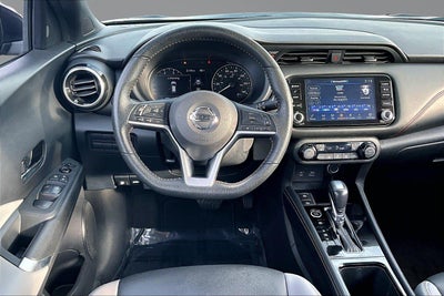 2021 Nissan Kicks SR