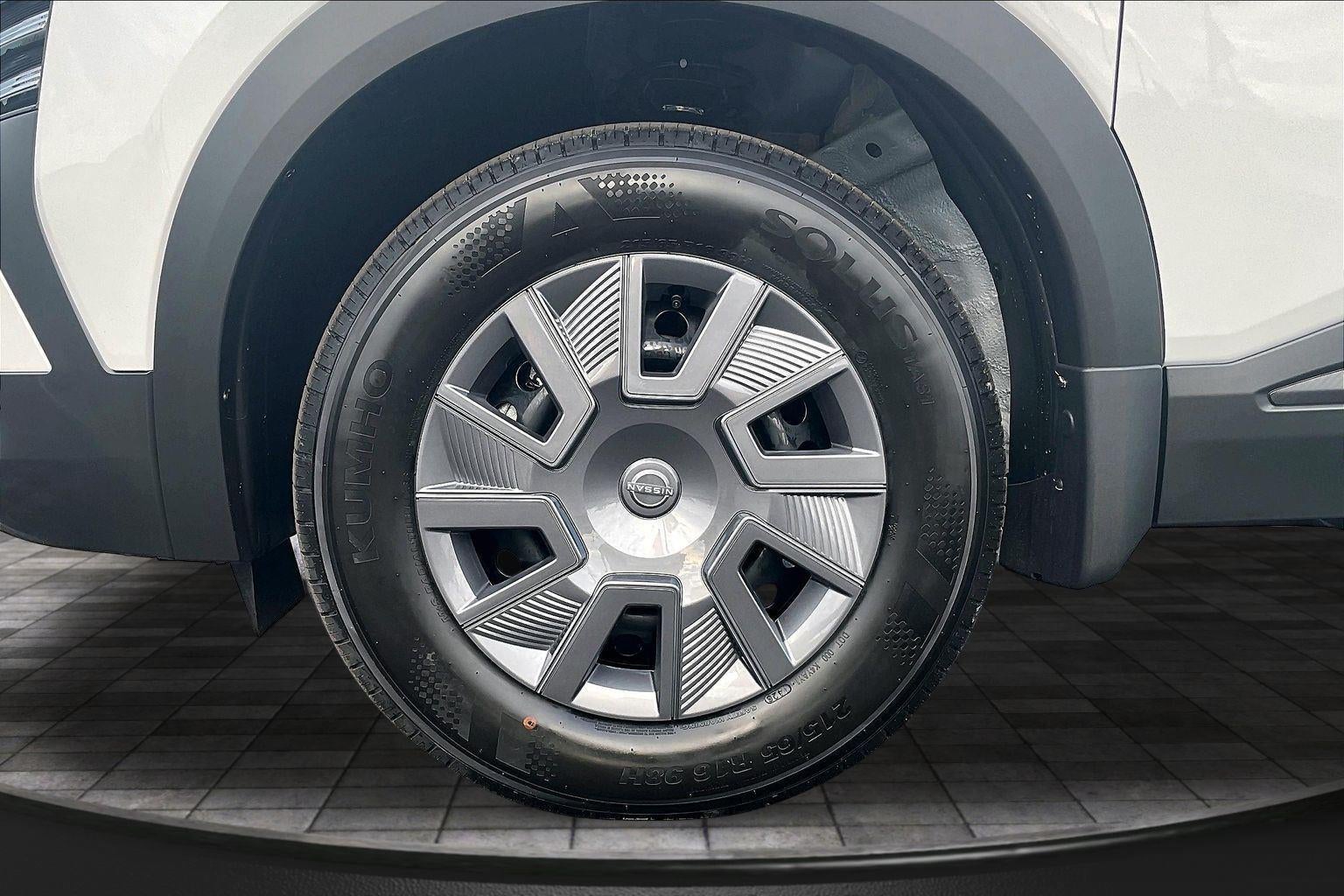 2026 Nissan Kicks S