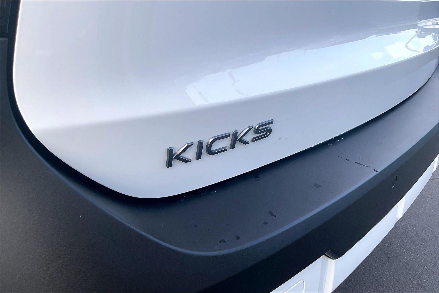 2026 Nissan Kicks S