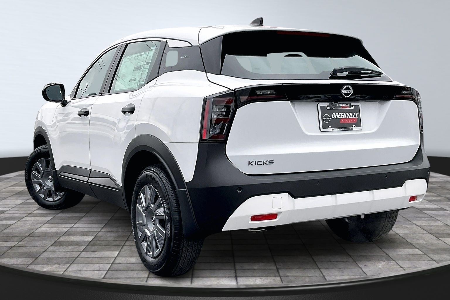 2026 Nissan Kicks S