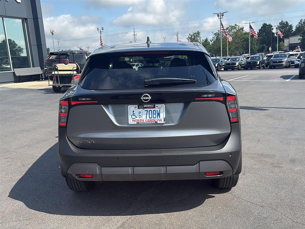 2025 Nissan KICKS SV