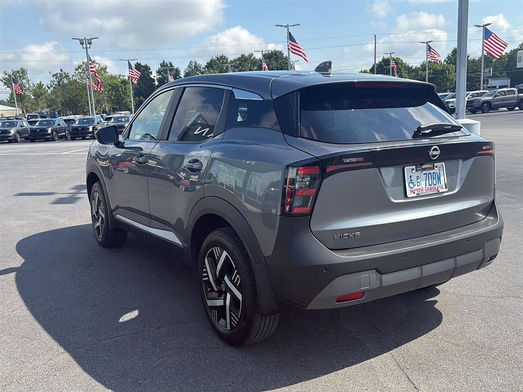 2025 Nissan KICKS SV