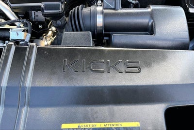2025 Nissan Kicks SV