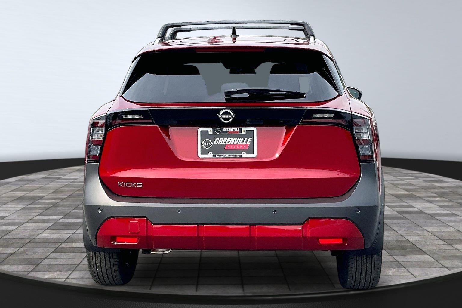 2026 Nissan Kicks SV
