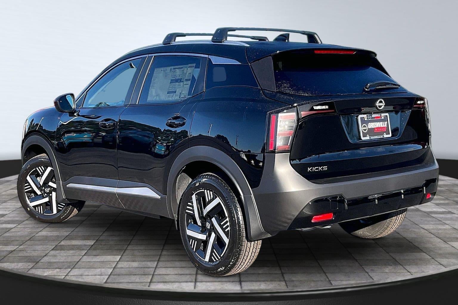 2027 Nissan Kicks SV