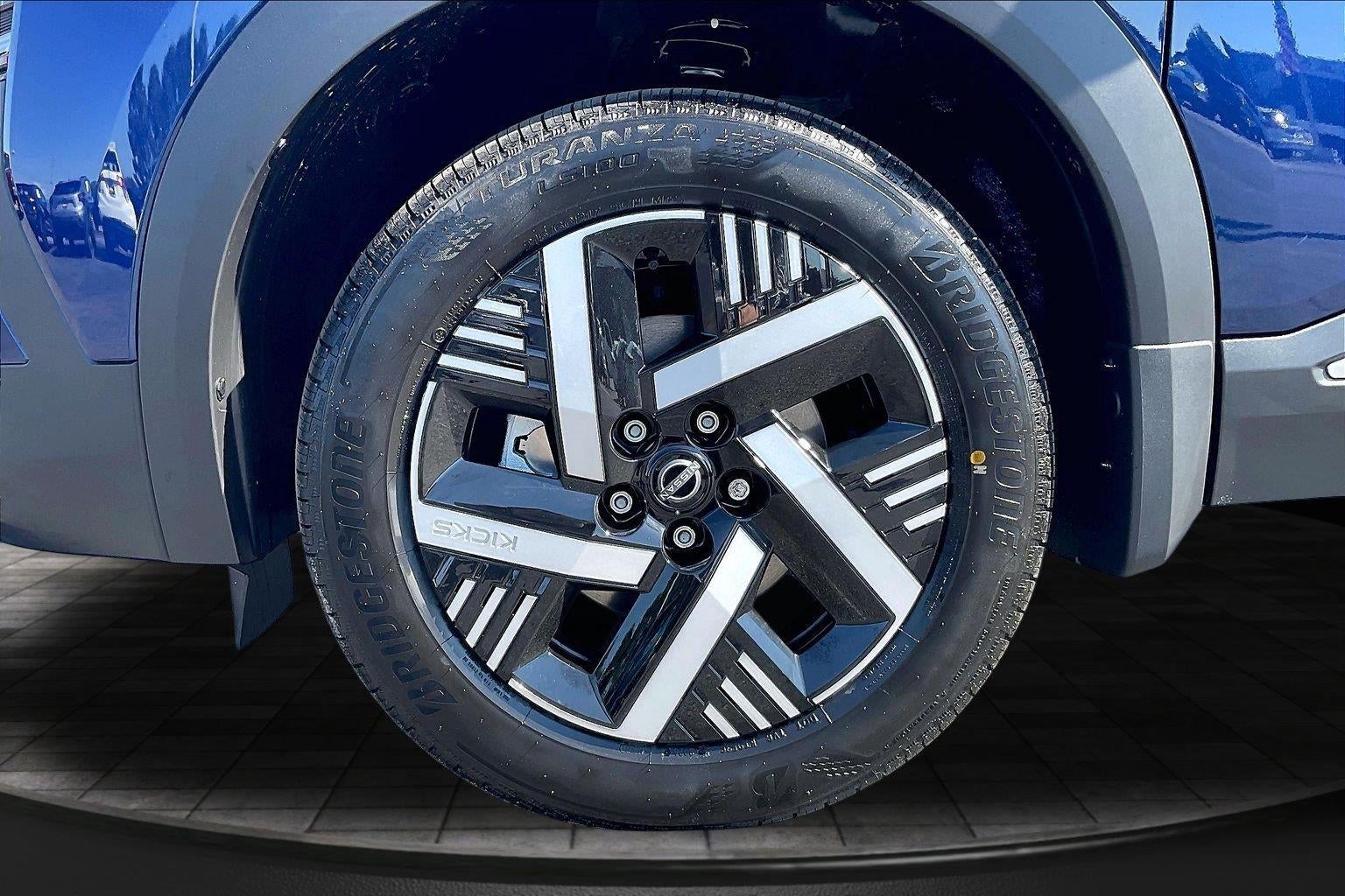 2027 Nissan Kicks SV