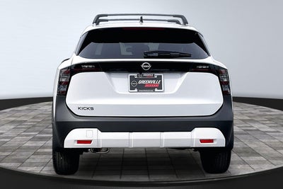 2027 Nissan Kicks SV
