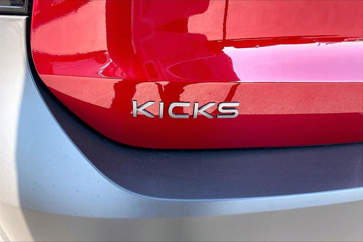2027 Nissan Kicks SV