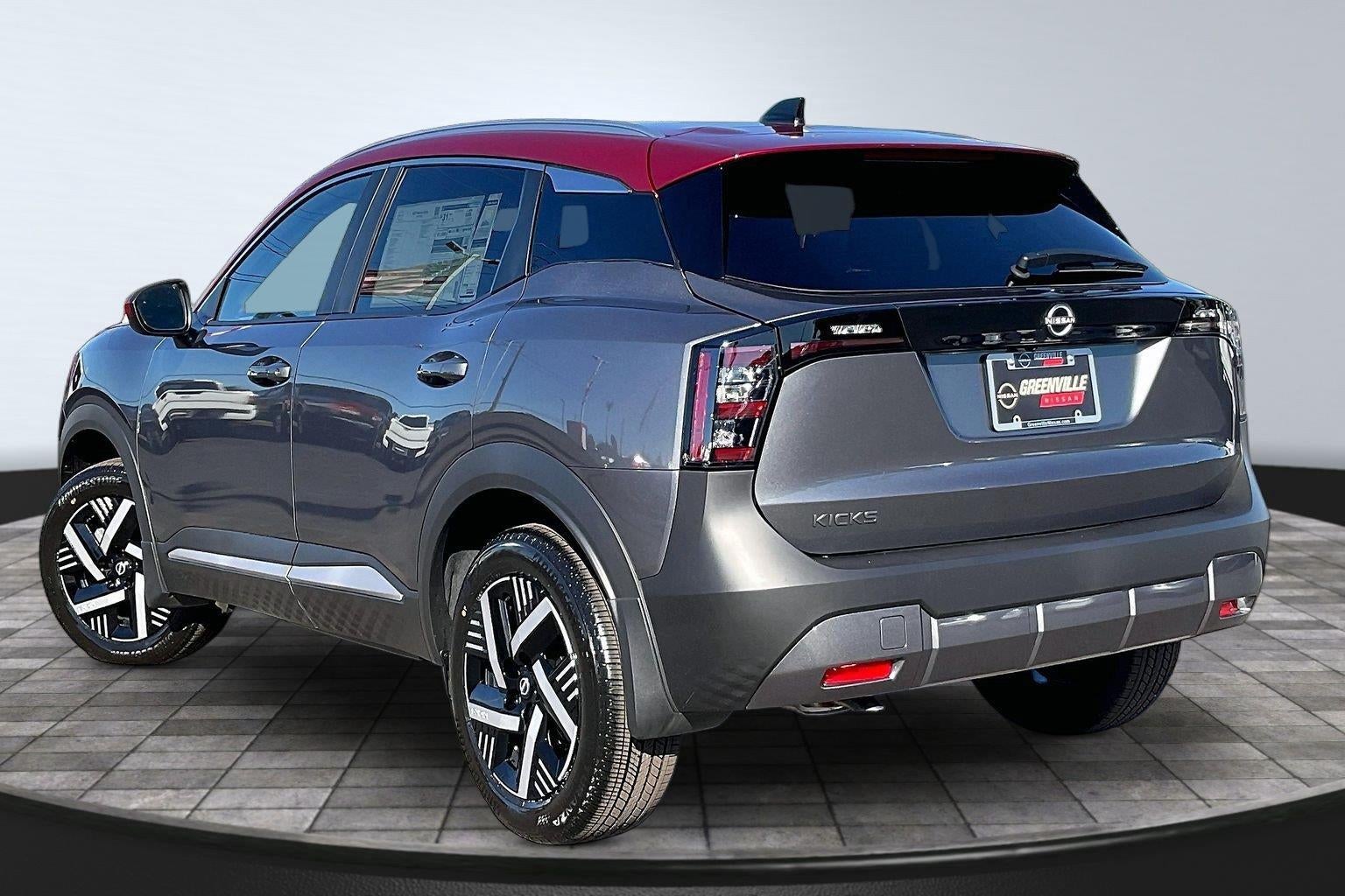 2027 Nissan Kicks SV