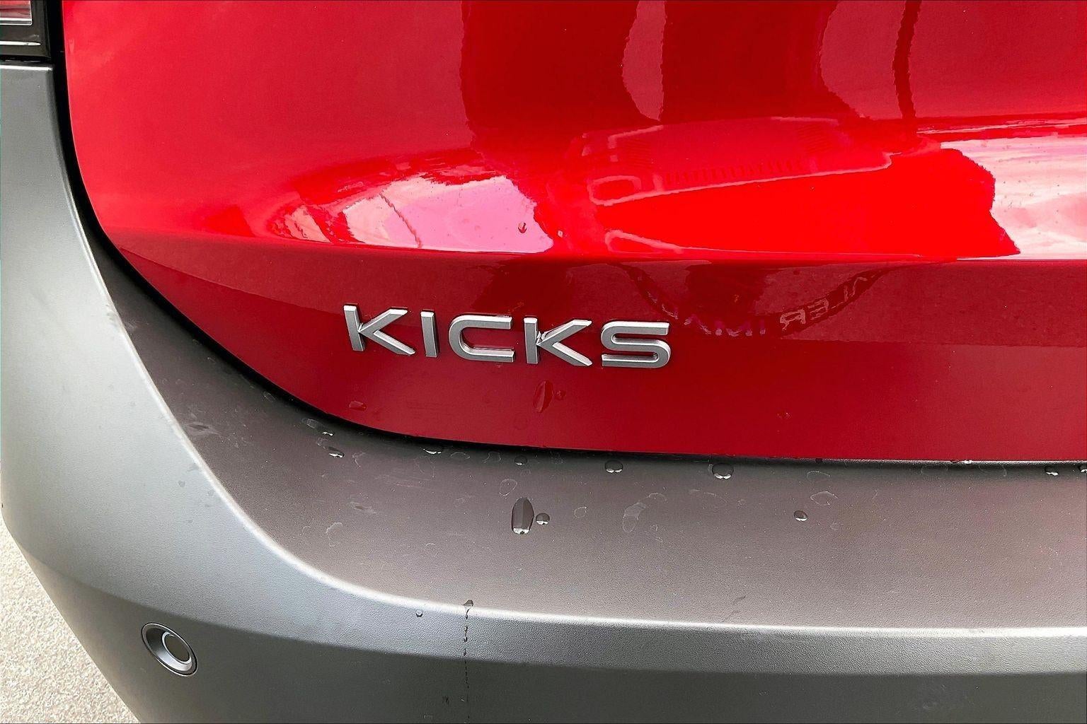 2026 Nissan Kicks SV