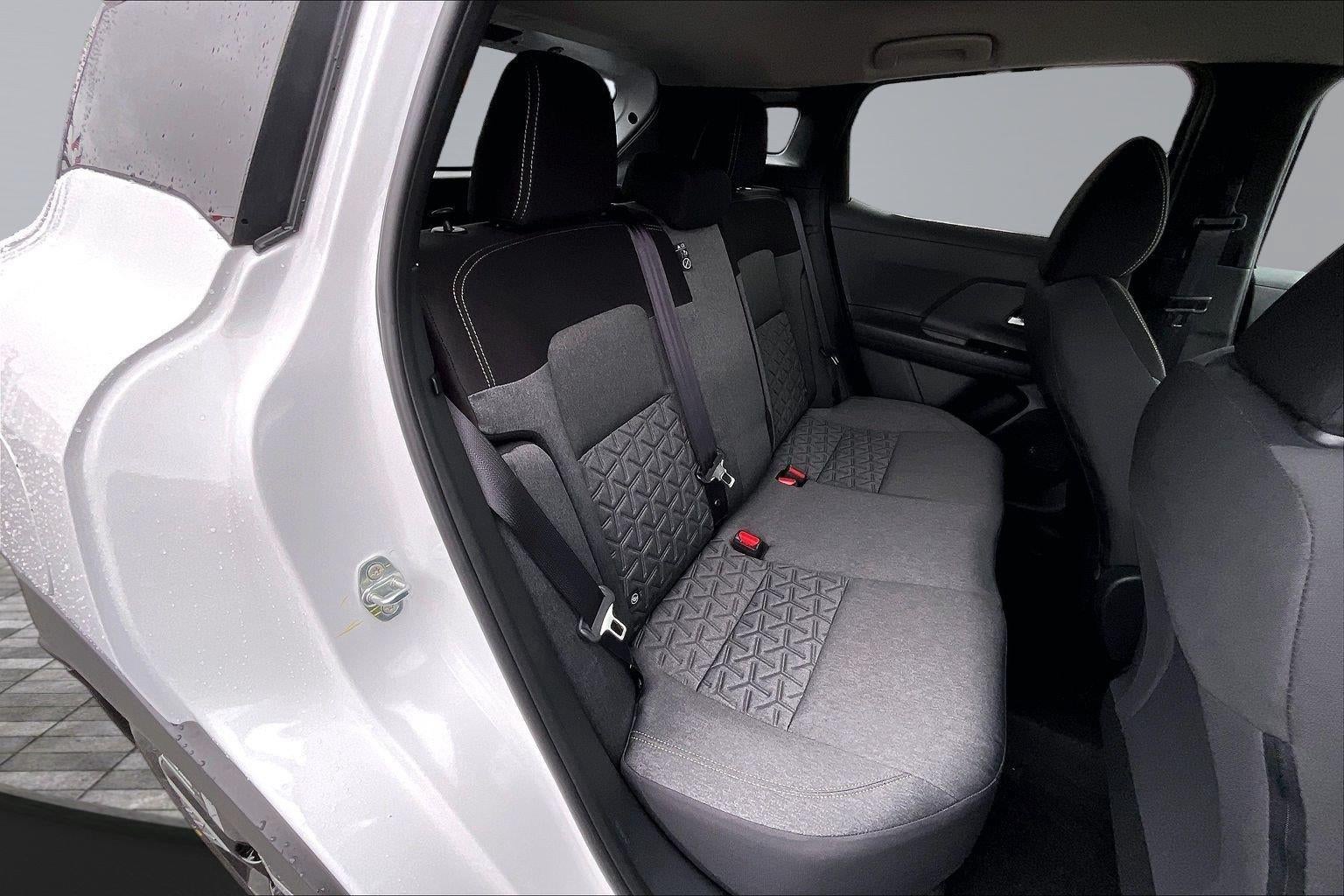 2027 Nissan Kicks SV