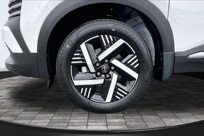 2027 Nissan Kicks SV