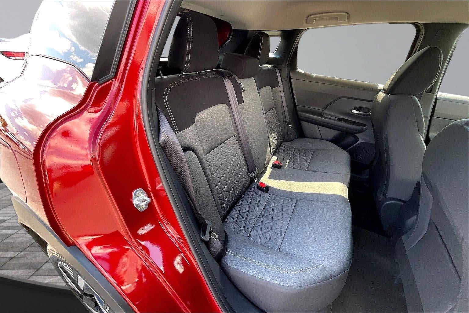 2027 Nissan Kicks SV