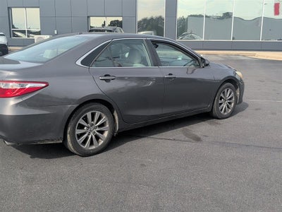 2016 Toyota Camry XLE