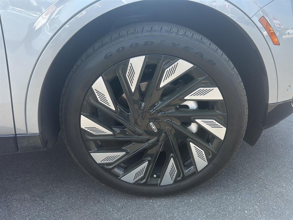 2024 Lincoln Nautilus Reserve