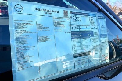 2026 Nissan Rogue SV