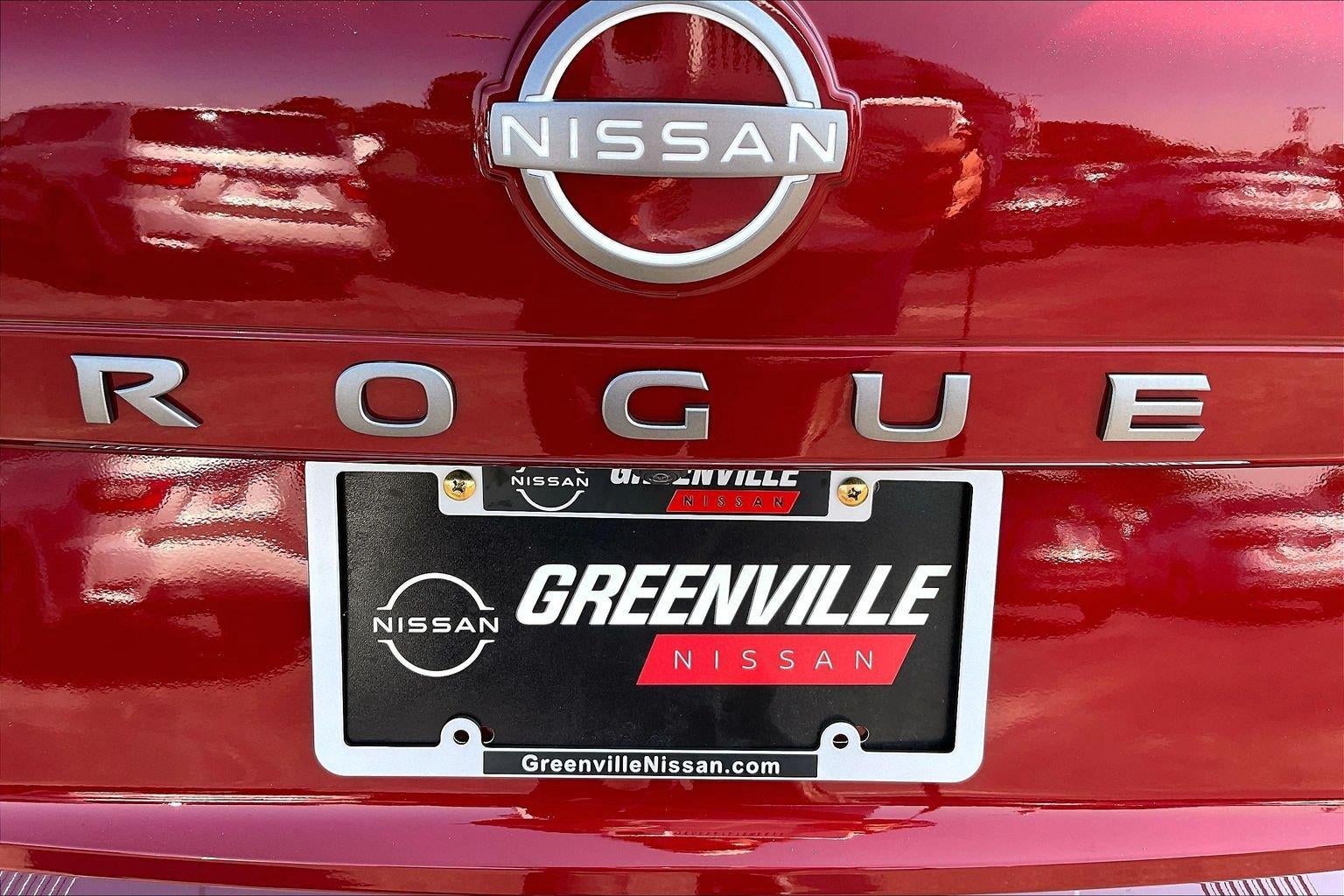 2026 Nissan Rogue SV