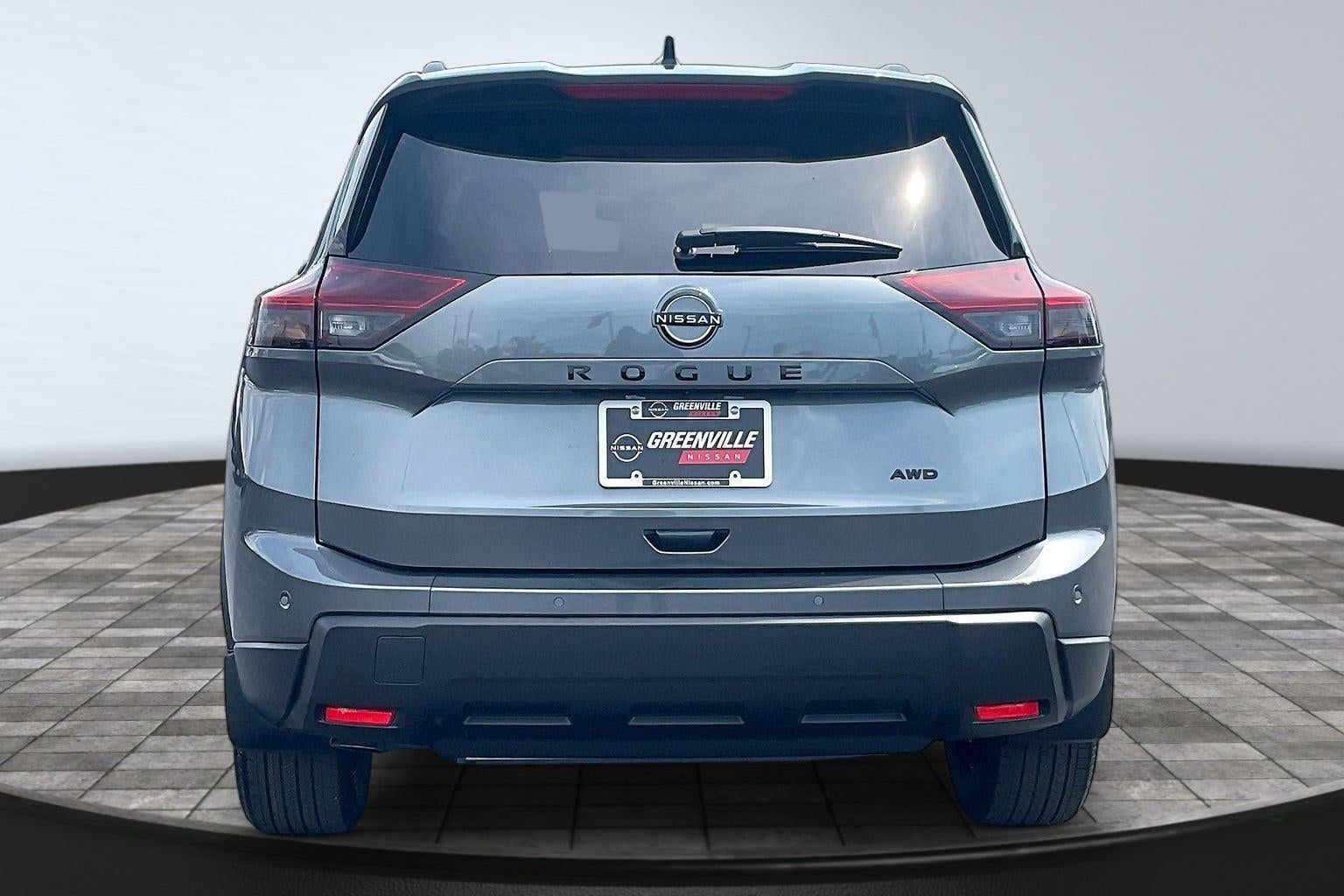 2026 Nissan Rogue Dark Armor