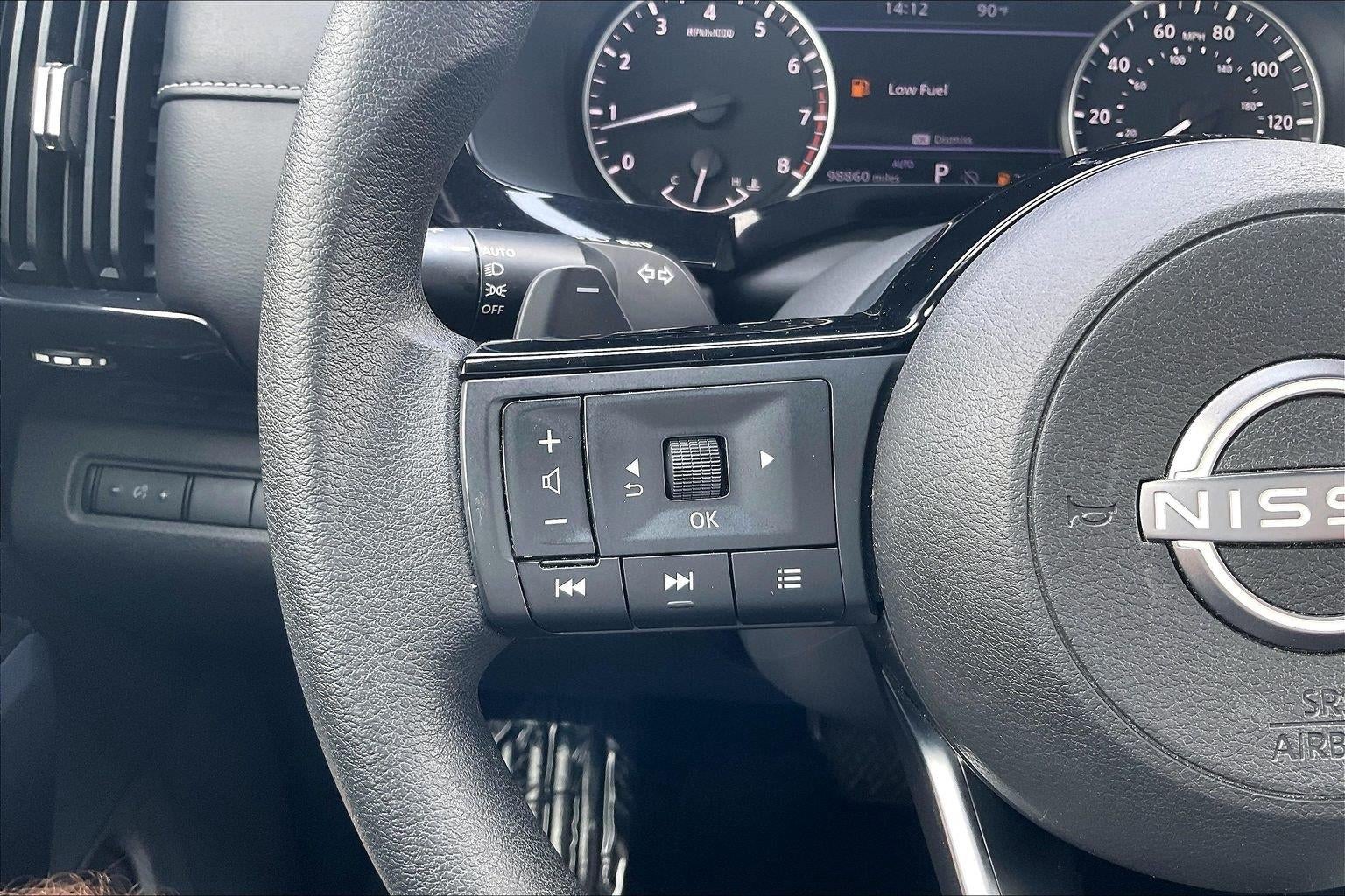 2022 Nissan Pathfinder S