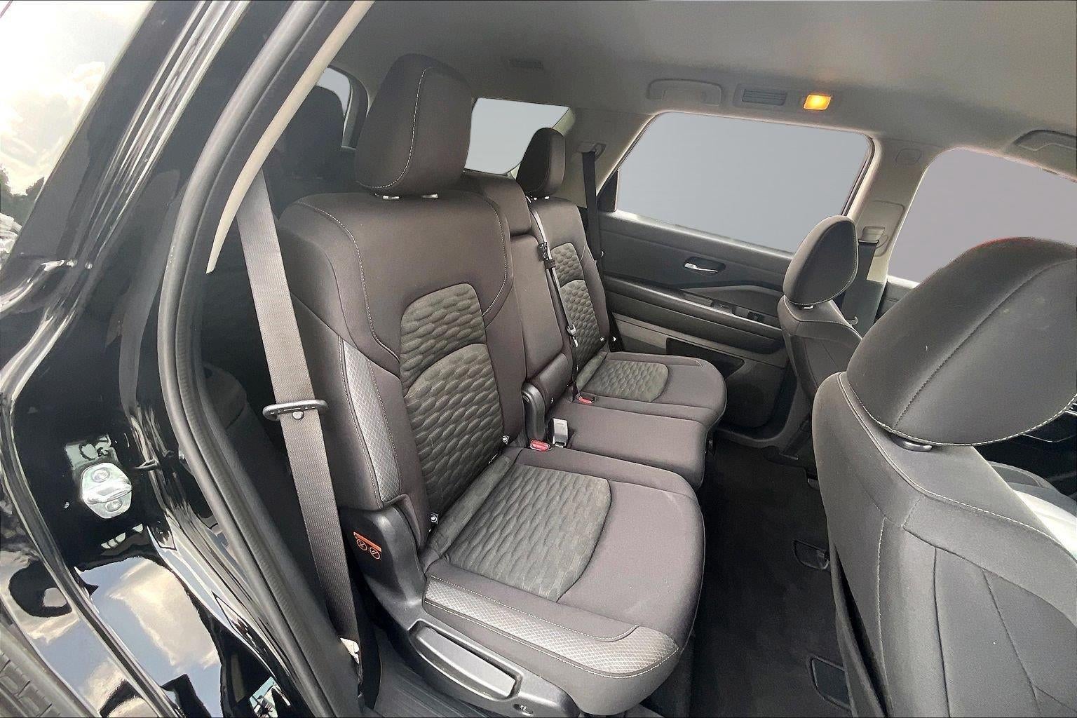 2022 Nissan Pathfinder S