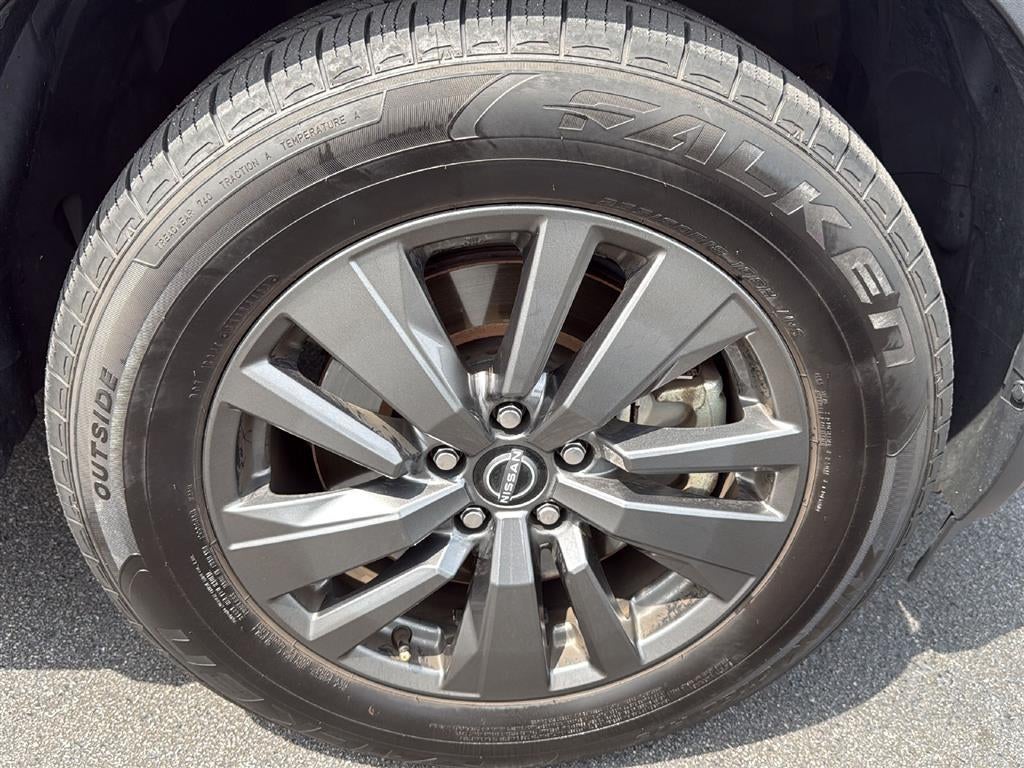 2022 Nissan Pathfinder S