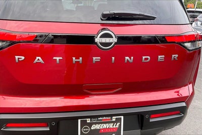 2026 Nissan Pathfinder SV