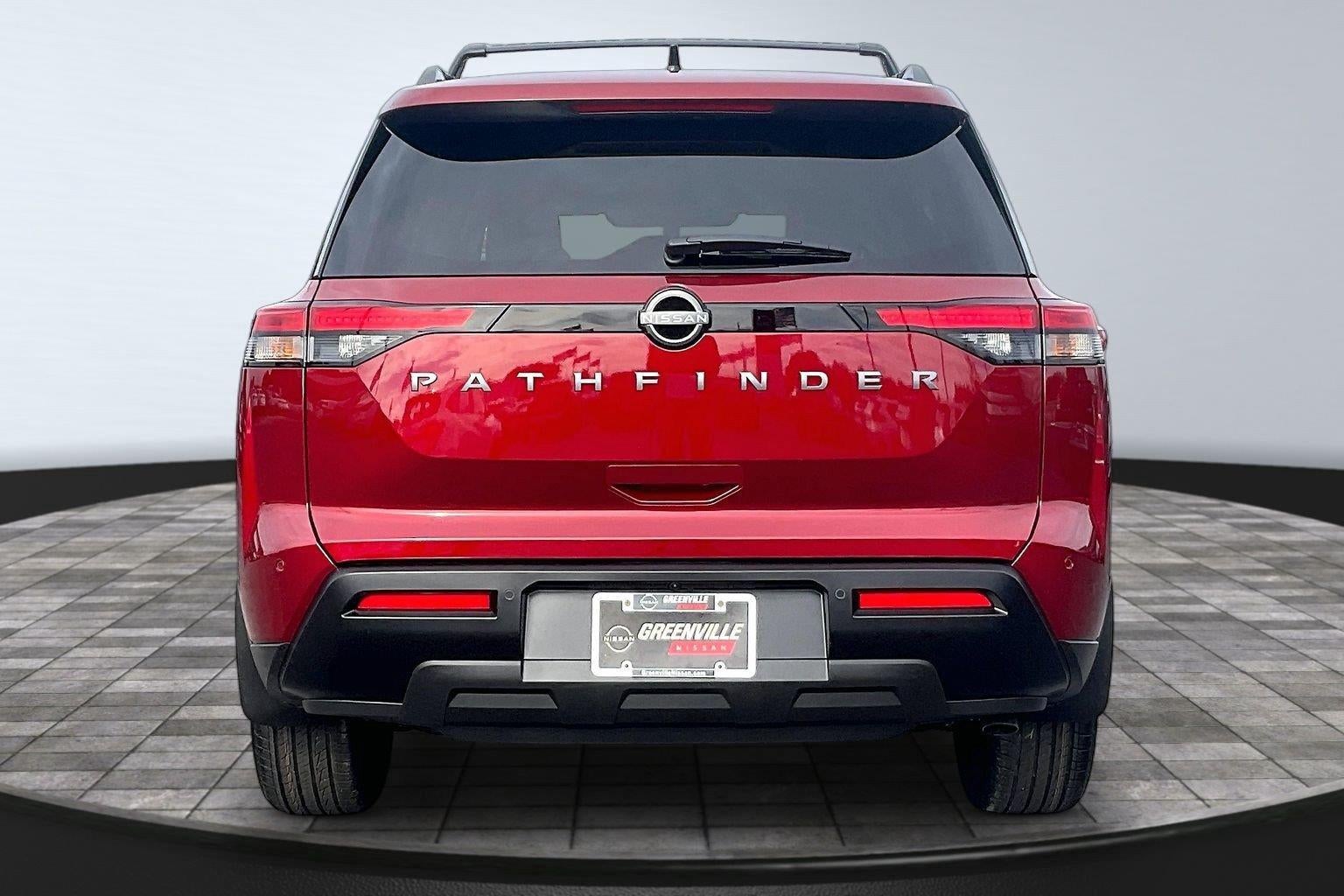 2026 Nissan Pathfinder SV