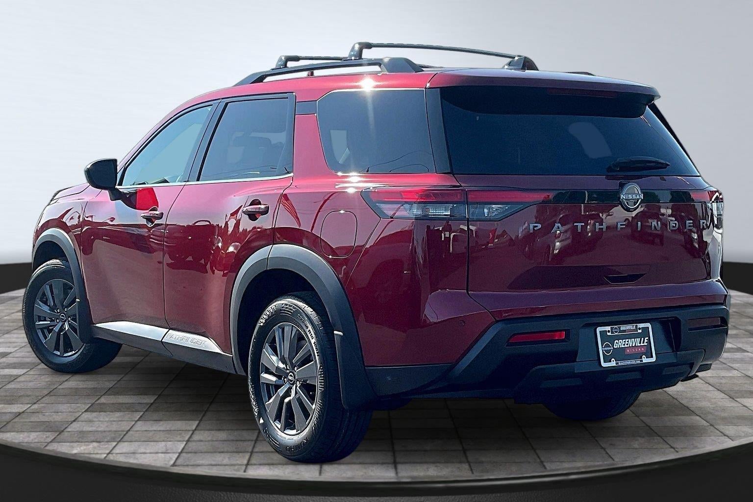 2026 Nissan Pathfinder SV