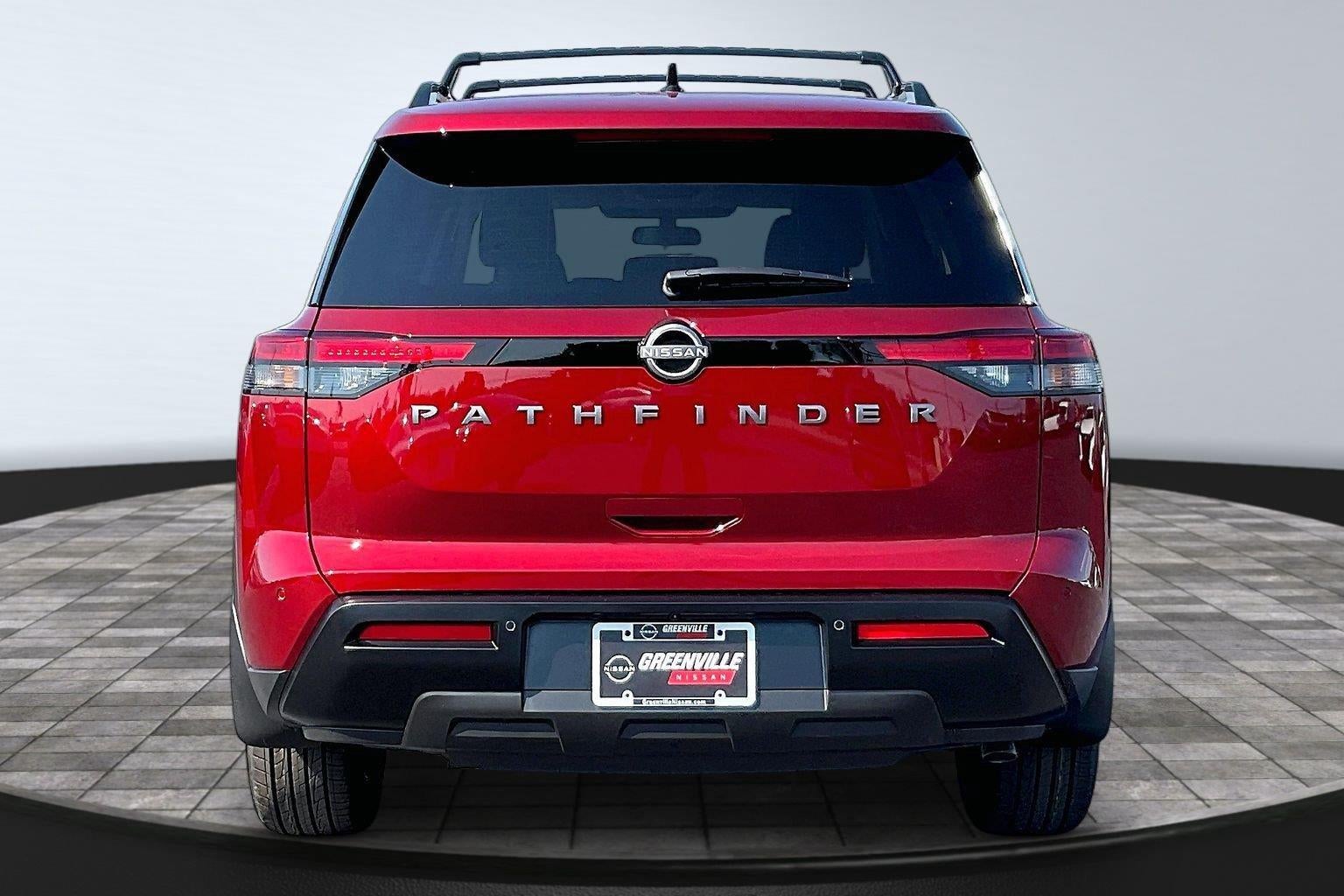 2026 Nissan Pathfinder SV