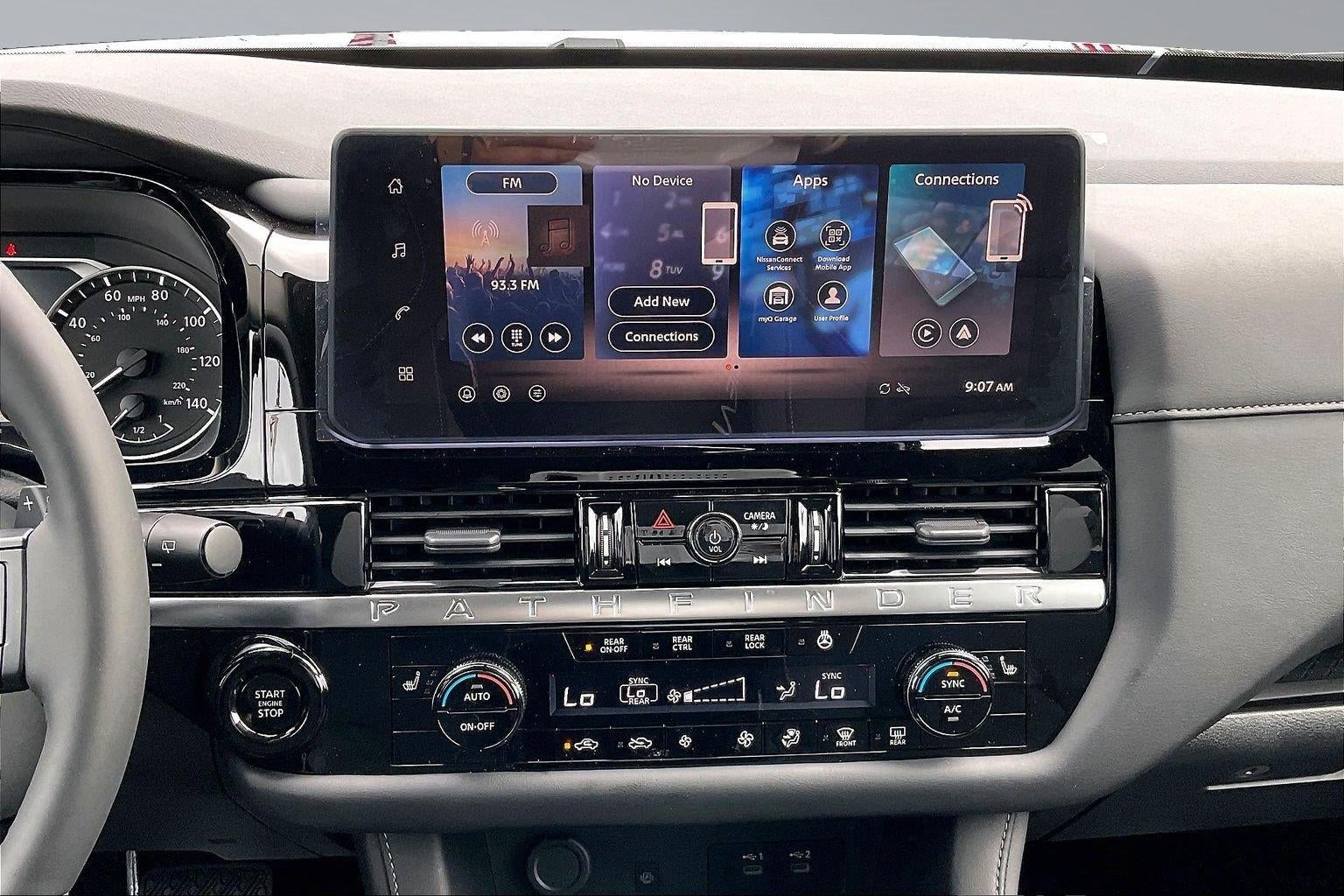 2026 Nissan Pathfinder SV
