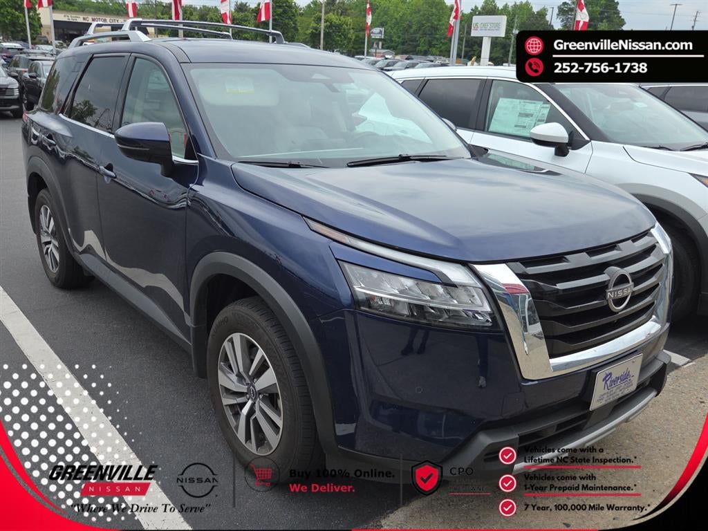2024 Nissan Pathfinder SL