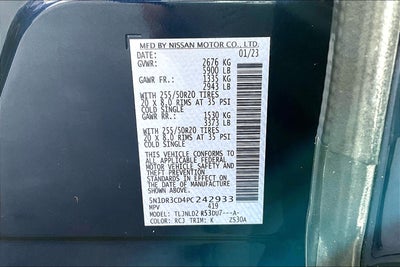 2023 Nissan Pathfinder SL