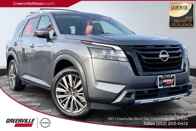 2024 Nissan Pathfinder SL