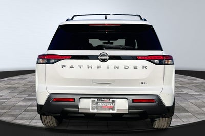 2026 Nissan Pathfinder SL