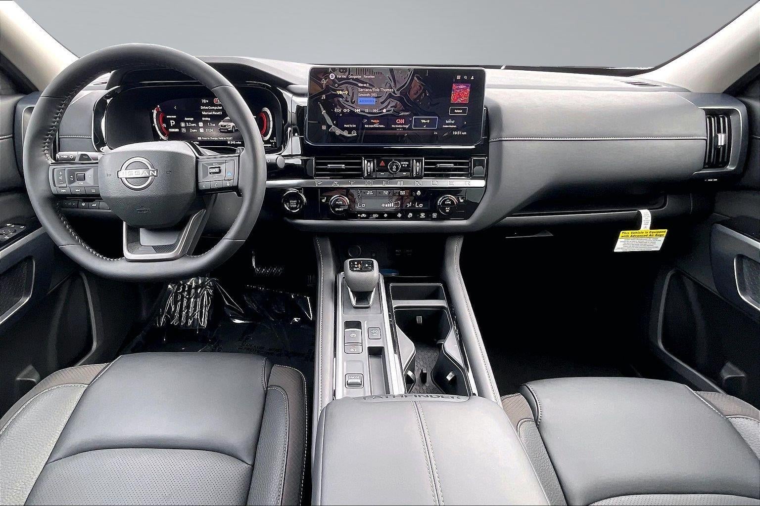 2026 Nissan Pathfinder SL